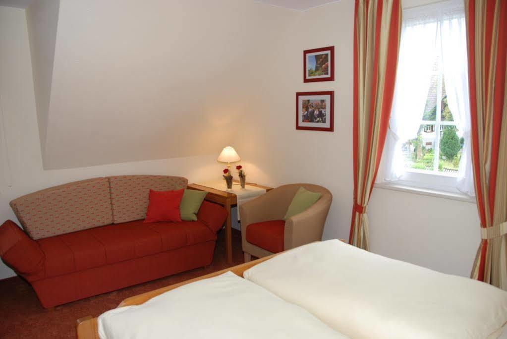 Landhotel Gasthaus Zum Pflug Цел ам Хармерсбах Екстериор снимка